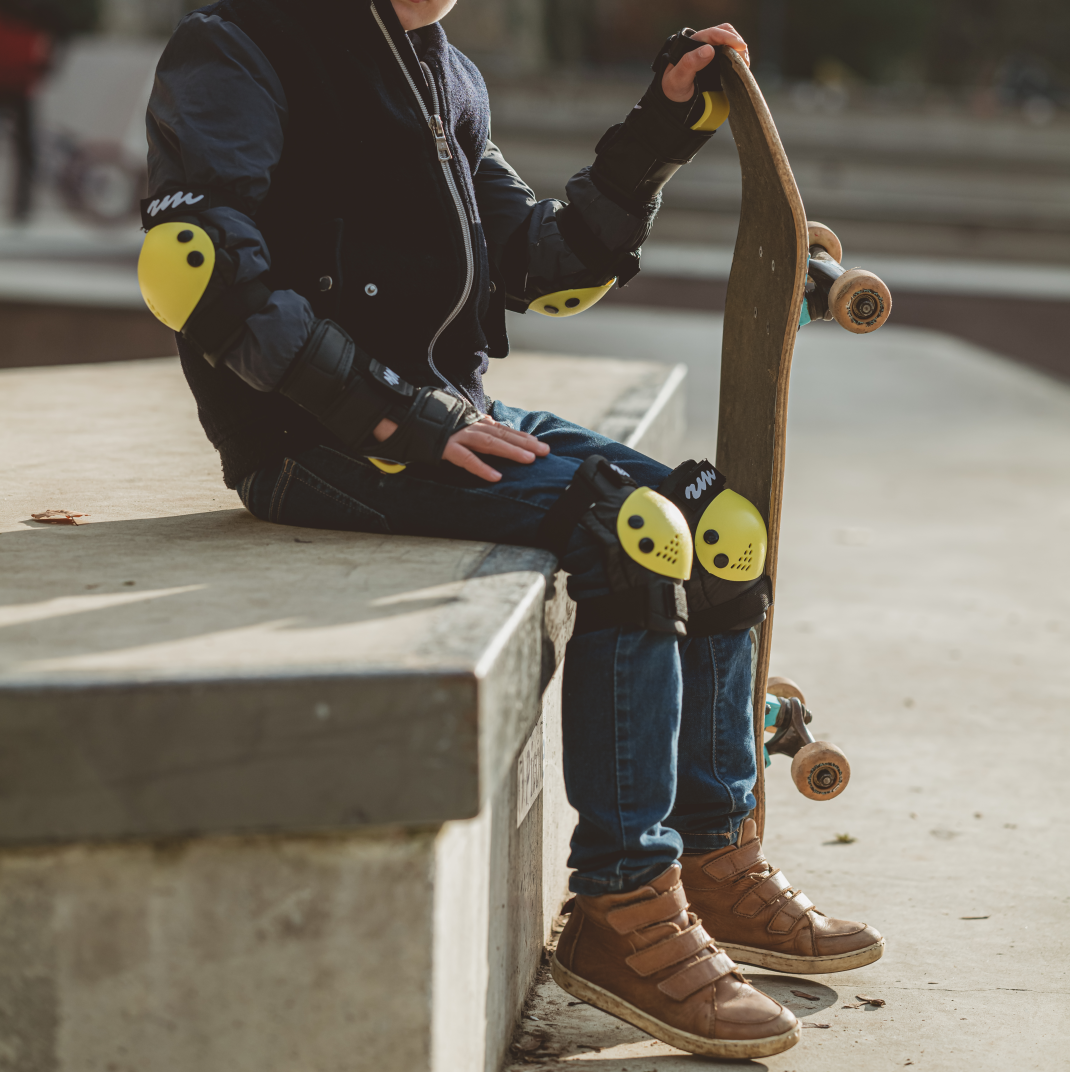 bunte schutzausrüstung kinder für skateboard 